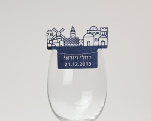 קישוט לכוס יין - העיר העתיקה